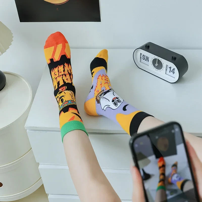 Cartoon Skeleton Street Socks